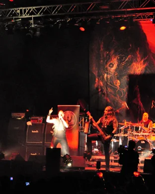 Godsmack, Stone Temple Pilots & Dorothy